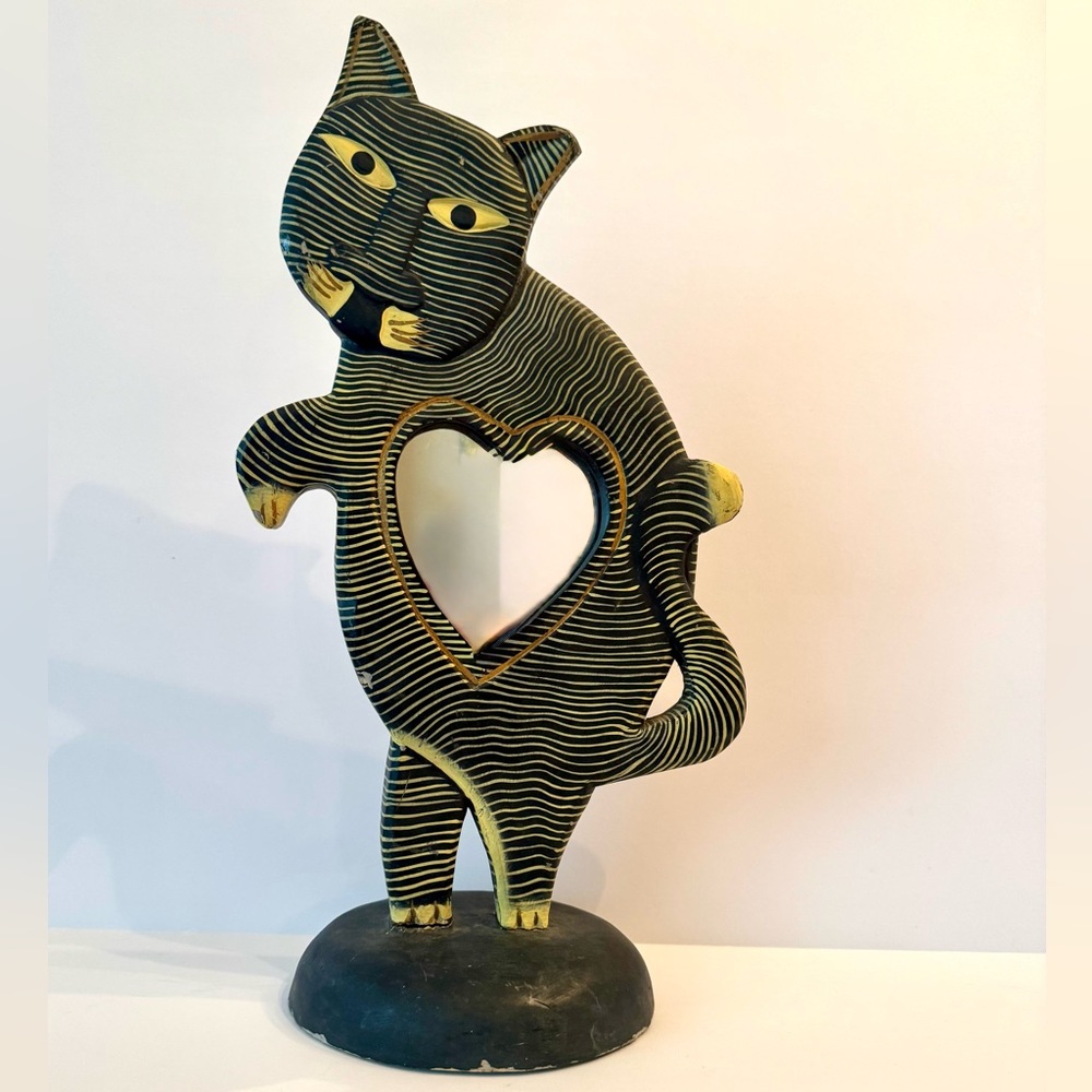PIER 1 STRIPED WOODEN FOLK ART CAT With MIRROR Statue 15” tall